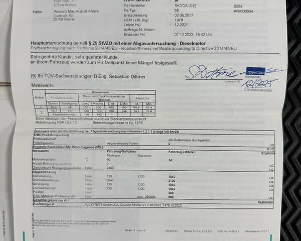 Черный Шкода Октавия, объемом двигателя 1.97 л и пробегом 190 тыс. км за 19200 $, фото 129 на Automoto.ua