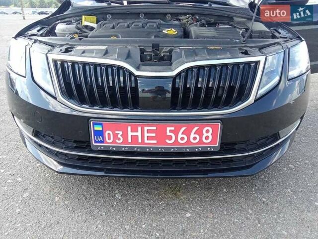 Шкода Октавия 2018 в Чернигове на Automoto.ua Черный Шкода Октавия, объемом двигателя 1.6 л и пробегом 211 тыс. км за 14900 $, фото 10 на Automoto.ua