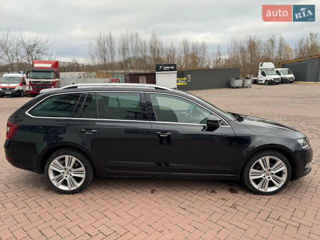 Черный Шкода Октавия, объемом двигателя 2 л и пробегом 216 тыс. км за 17800 $, фото 2 на Automoto.ua