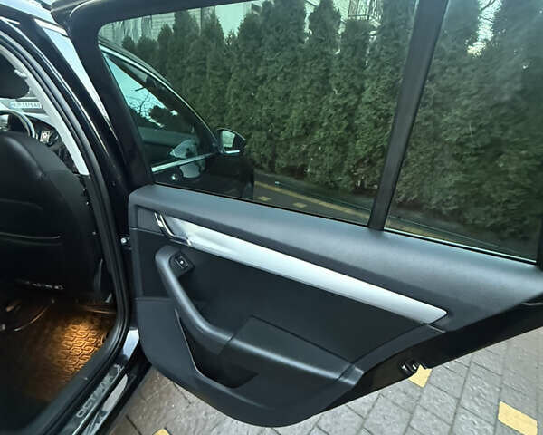 Черный Шкода Октавия, объемом двигателя 1.6 л и пробегом 259 тыс. км за 13850 $, фото 36 на Automoto.ua