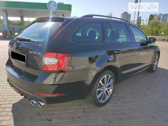 Черный Шкода Октавия, объемом двигателя 2 л и пробегом 249 тыс. км за 15900 $, фото 5 на Automoto.ua