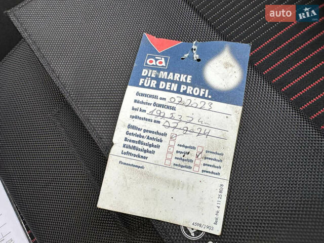 Черный Шкода Октавия, объемом двигателя 2 л и пробегом 216 тыс. км за 17800 $, фото 48 на Automoto.ua