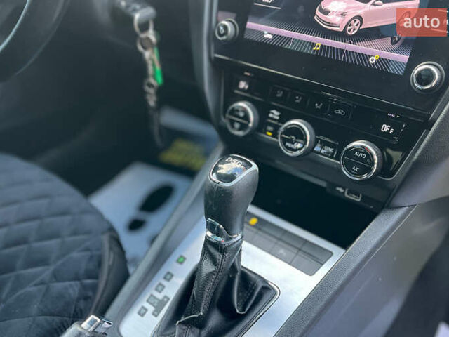 Чорний Шкода Октавія, об'ємом двигуна 1.97 л та пробігом 255 тис. км за 13900 $, фото 12 на Automoto.ua