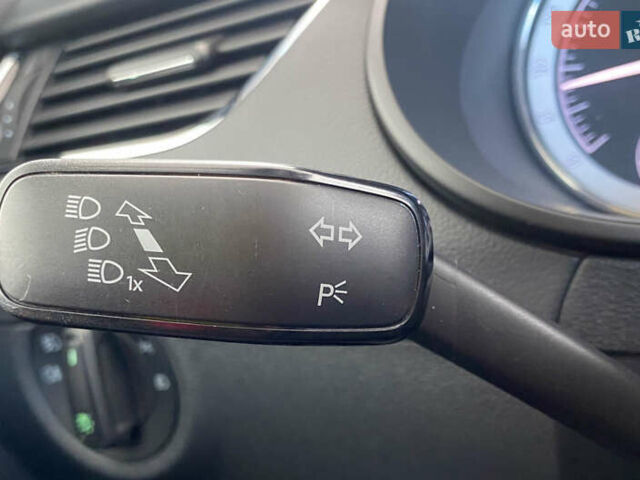 Чорний Шкода Октавія, об'ємом двигуна 1.6 л та пробігом 154 тис. км за 17950 $, фото 13 на Automoto.ua