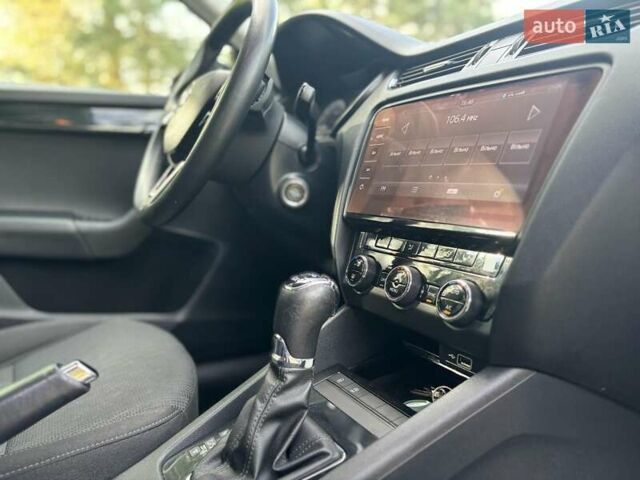 Черный Шкода Октавия, объемом двигателя 1.97 л и пробегом 212 тыс. км за 16899 $, фото 17 на Automoto.ua