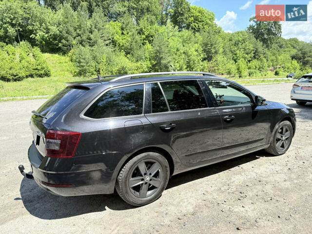 Чорний Шкода Октавія, об'ємом двигуна 1.6 л та пробігом 263 тис. км за 14600 $, фото 4 на Automoto.ua