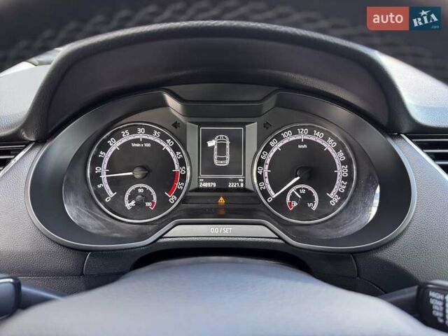 Чорний Шкода Октавія, об'ємом двигуна 1.97 л та пробігом 249 тис. км за 17800 $, фото 21 на Automoto.ua