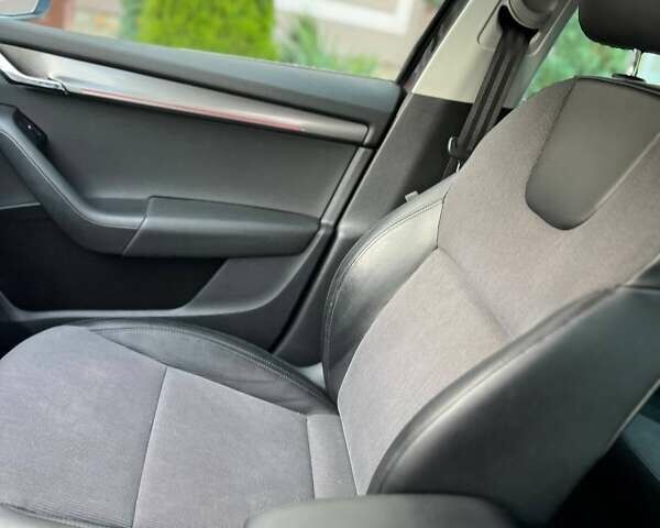 Черный Шкода Октавия, объемом двигателя 1.97 л и пробегом 212 тыс. км за 16199 $, фото 78 на Automoto.ua