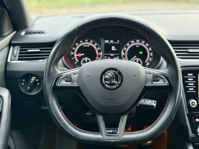 Чорний Шкода Октавія, об'ємом двигуна 2 л та пробігом 143 тис. км за 18700 $, фото 18 на Automoto.ua