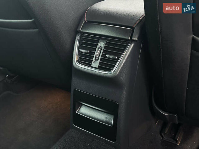 Черный Шкода Октавия, объемом двигателя 2 л и пробегом 288 тыс. км за 17200 $, фото 56 на Automoto.ua