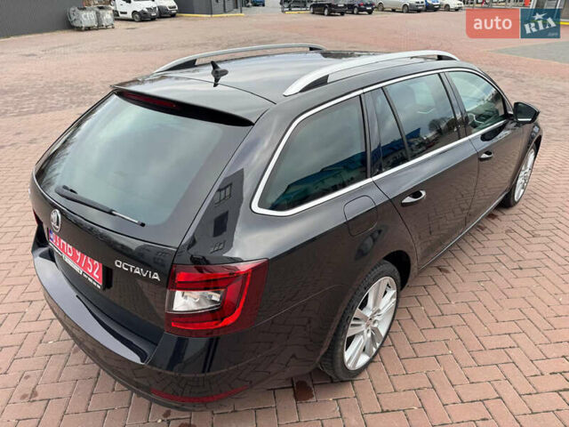 Черный Шкода Октавия, объемом двигателя 2 л и пробегом 216 тыс. км за 17800 $, фото 3 на Automoto.ua