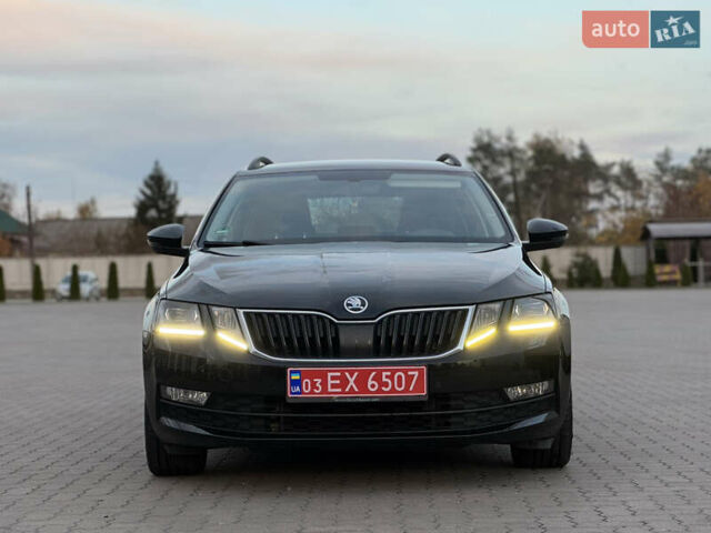 Черный Шкода Октавия, объемом двигателя 2 л и пробегом 241 тыс. км за 15850 $, фото 41 на Automoto.ua