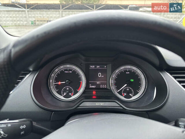 Черный Шкода Октавия, объемом двигателя 1.97 л и пробегом 255 тыс. км за 16200 $, фото 10 на Automoto.ua