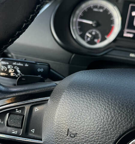 Чорний Шкода Октавія, об'ємом двигуна 1.97 л та пробігом 320 тис. км за 13500 $, фото 28 на Automoto.ua