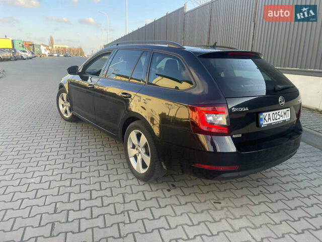 Черный Шкода Октавия, объемом двигателя 1.6 л и пробегом 251 тыс. км за 12400 $, фото 11 на Automoto.ua