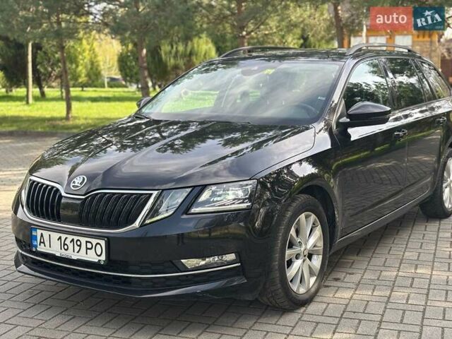 Черный Шкода Октавия, объемом двигателя 1.97 л и пробегом 212 тыс. км за 16899 $, фото 2 на Automoto.ua