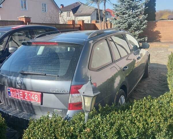 Черный Шкода Октавия, объемом двигателя 1.4 л и пробегом 296 тыс. км за 11500 $, фото 5 на Automoto.ua