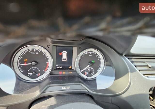 Черный Шкода Октавия, объемом двигателя 2 л и пробегом 175 тыс. км за 17000 $, фото 30 на Automoto.ua