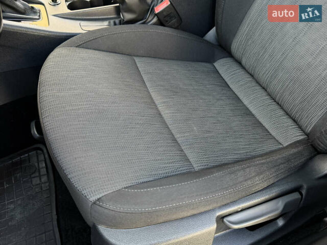 Чорний Шкода Октавія, об'ємом двигуна 2 л та пробігом 218 тис. км за 15299 $, фото 89 на Automoto.ua