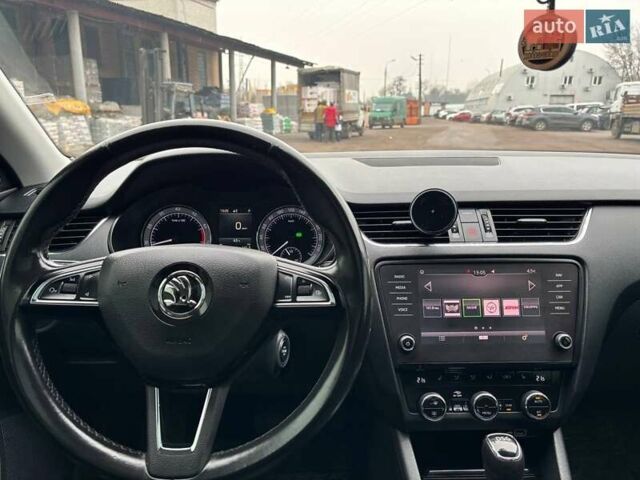 Черный Шкода Октавия, объемом двигателя 1.8 л и пробегом 225 тыс. км за 16000 $, фото 9 на Automoto.ua