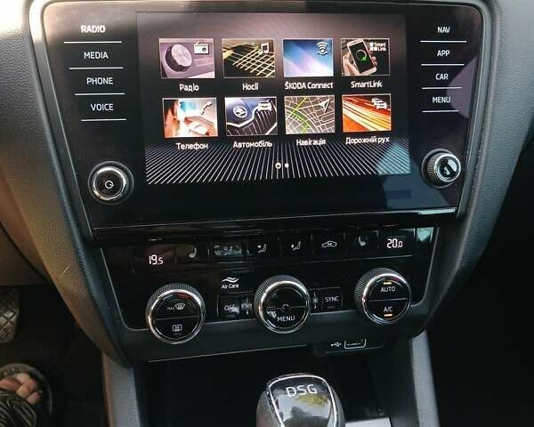 Черный Шкода Октавия, объемом двигателя 1.6 л и пробегом 158 тыс. км за 14900 $, фото 12 на Automoto.ua