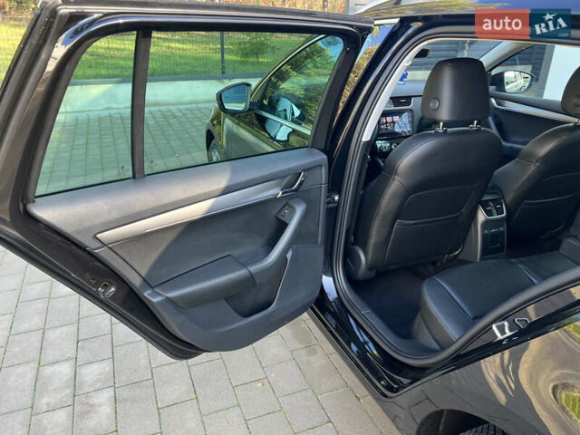 Чорний Шкода Октавія, об'ємом двигуна 1.97 л та пробігом 245 тис. км за 17950 $, фото 93 на Automoto.ua