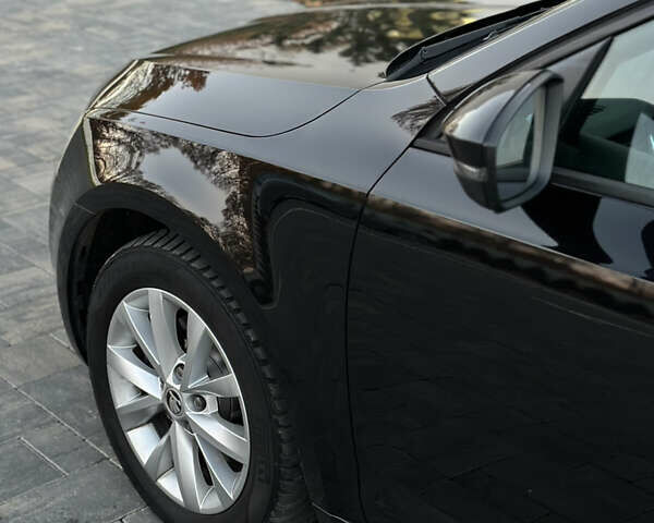 Черный Шкода Октавия, объемом двигателя 1.97 л и пробегом 278 тыс. км за 14800 $, фото 8 на Automoto.ua