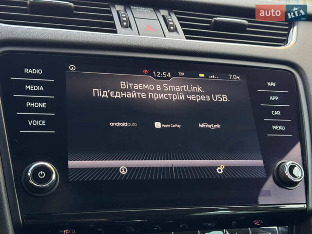 Чорний Шкода Октавія, об'ємом двигуна 2 л та пробігом 218 тис. км за 15299 $, фото 112 на Automoto.ua