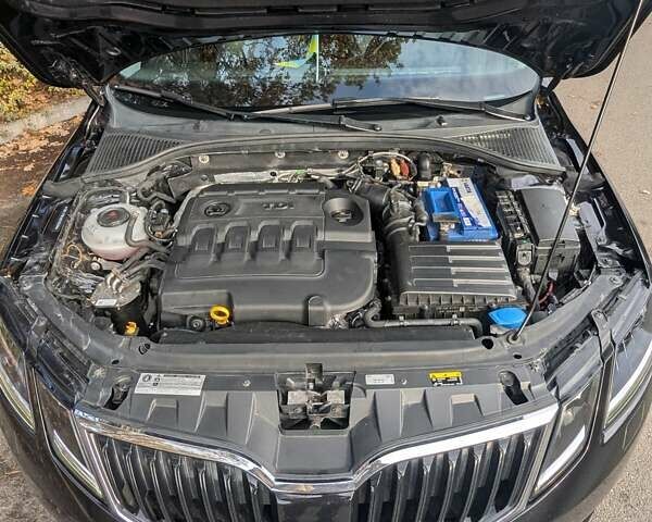 Чорний Шкода Октавія, об'ємом двигуна 1.97 л та пробігом 185 тис. км за 17999 $, фото 11 на Automoto.ua