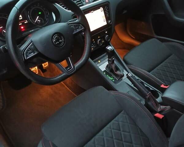 Черный Шкода Октавия, объемом двигателя 2 л и пробегом 238 тыс. км за 18200 $, фото 11 на Automoto.ua