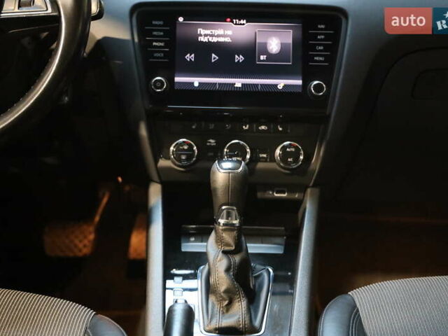 Черный Шкода Октавия, объемом двигателя 1.97 л и пробегом 279 тыс. км за 14900 $, фото 26 на Automoto.ua