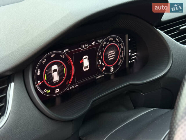 Черный Шкода Октавия, объемом двигателя 1.6 л и пробегом 189 тыс. км за 18900 $, фото 12 на Automoto.ua