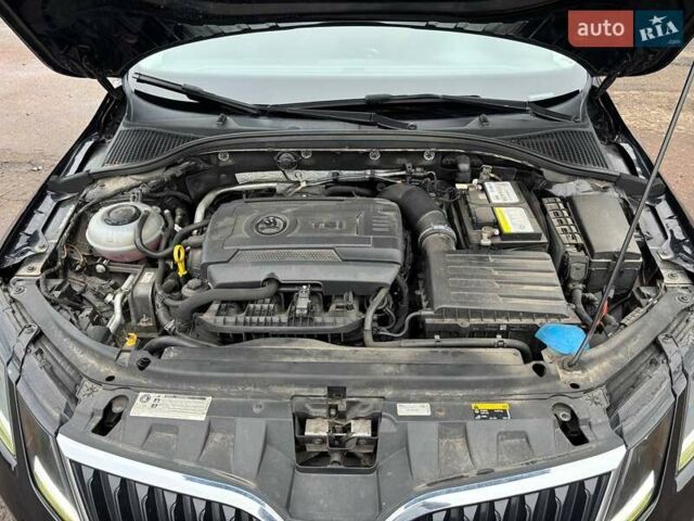 Черный Шкода Октавия, объемом двигателя 1.8 л и пробегом 225 тыс. км за 16000 $, фото 20 на Automoto.ua