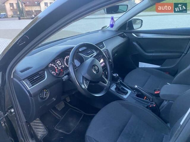 Черный Шкода Октавия, объемом двигателя 2 л и пробегом 195 тыс. км за 17400 $, фото 16 на Automoto.ua
