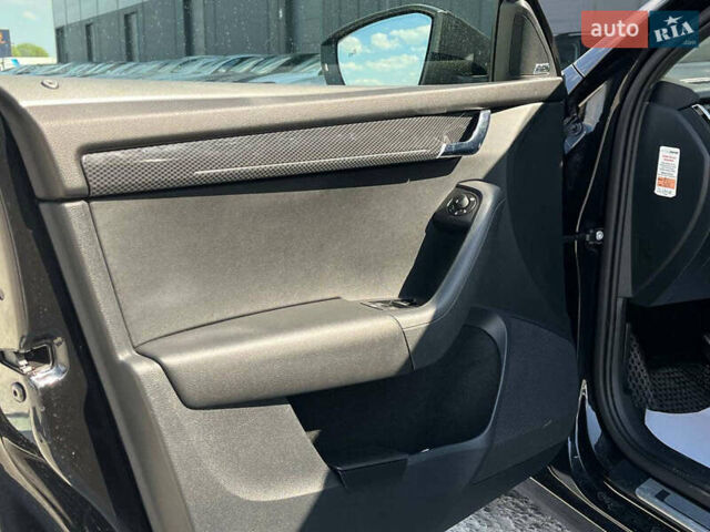Черный Шкода Октавия, объемом двигателя 2 л и пробегом 240 тыс. км за 18690 $, фото 20 на Automoto.ua