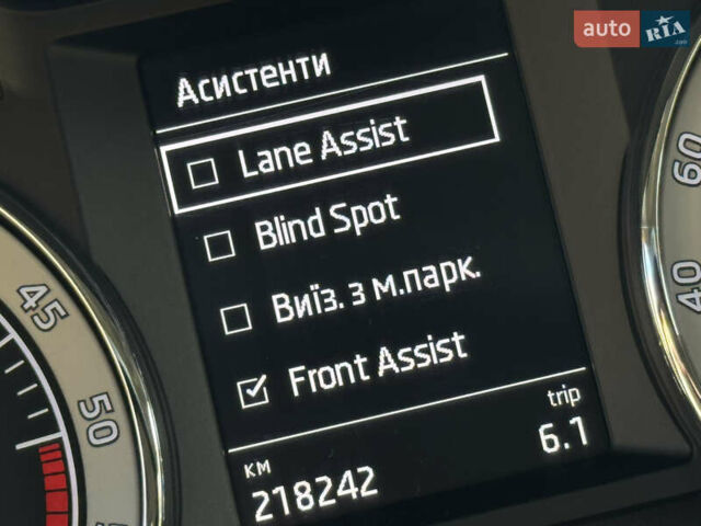 Чорний Шкода Октавія, об'ємом двигуна 2 л та пробігом 218 тис. км за 15299 $, фото 103 на Automoto.ua