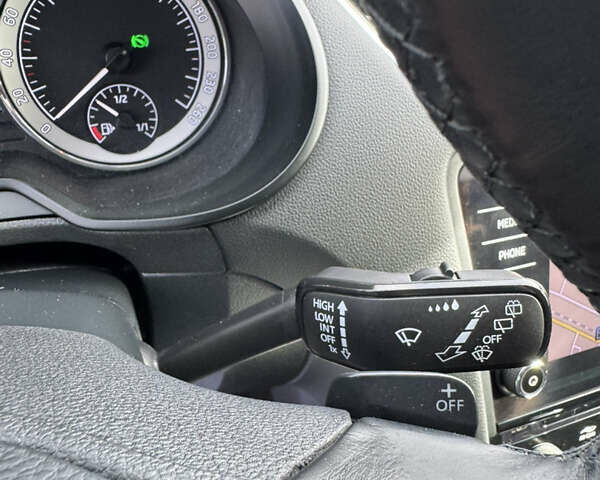 Чорний Шкода Октавія, об'ємом двигуна 1.97 л та пробігом 213 тис. км за 17499 $, фото 22 на Automoto.ua