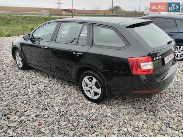Черный Шкода Октавия, объемом двигателя 1.6 л и пробегом 220 тыс. км за 12350 $, фото 8 на Automoto.ua