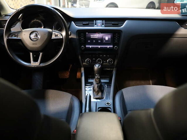 Черный Шкода Октавия, объемом двигателя 1.97 л и пробегом 279 тыс. км за 14900 $, фото 25 на Automoto.ua