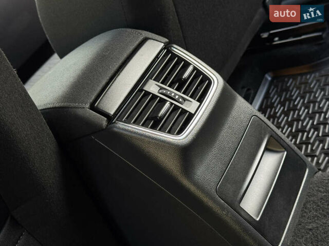 Чорний Шкода Октавія, об'ємом двигуна 2 л та пробігом 218 тис. км за 15299 $, фото 144 на Automoto.ua