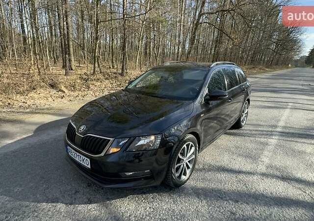 Чорний Шкода Октавія, об'ємом двигуна 1.6 л та пробігом 199 тис. км за 15000 $, фото 7 на Automoto.ua