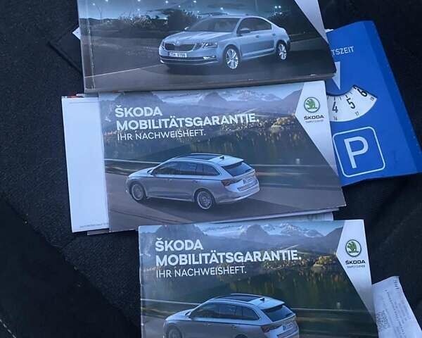 Черный Шкода Октавия, объемом двигателя 2 л и пробегом 195 тыс. км за 17400 $, фото 18 на Automoto.ua