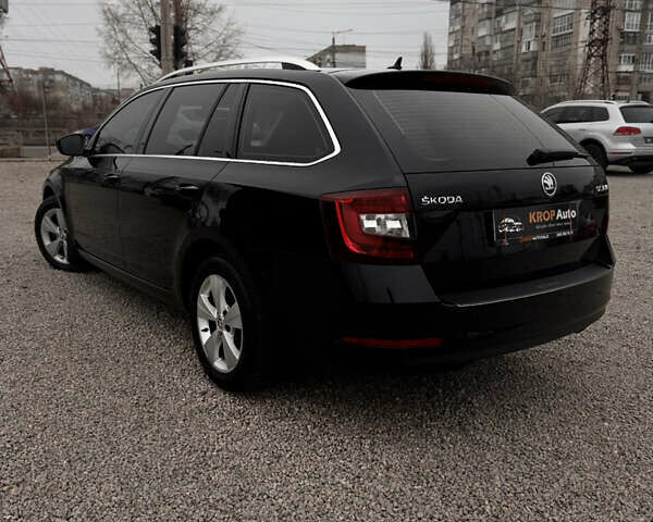 Черный Шкода Октавия, объемом двигателя 2 л и пробегом 153 тыс. км за 18700 $, фото 3 на Automoto.ua