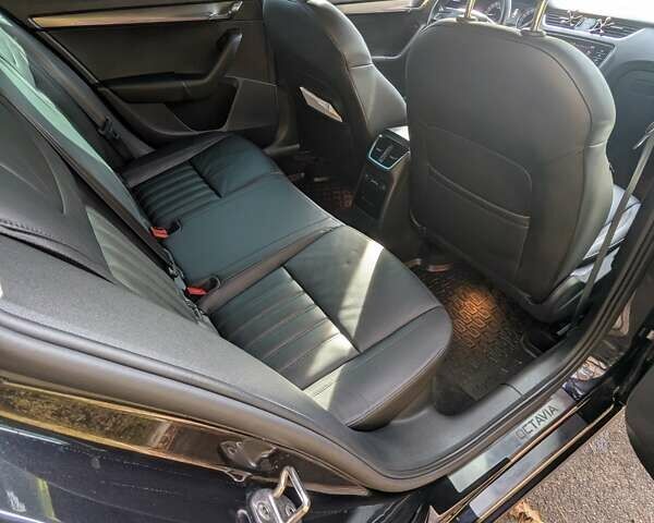 Чорний Шкода Октавія, об'ємом двигуна 1.97 л та пробігом 185 тис. км за 17999 $, фото 9 на Automoto.ua