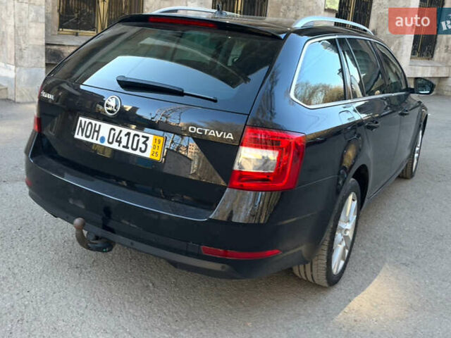 Черный Шкода Октавия, объемом двигателя 2 л и пробегом 247 тыс. км за 15300 $, фото 10 на Automoto.ua