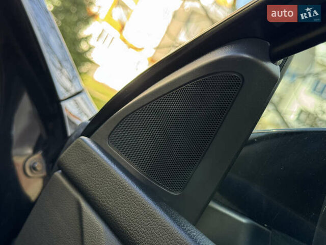 Чорний Шкода Октавія, об'ємом двигуна 2 л та пробігом 218 тис. км за 15299 $, фото 124 на Automoto.ua