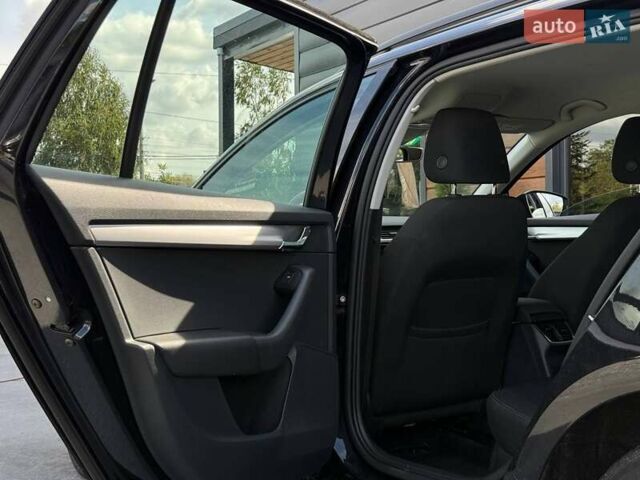 Черный Шкода Октавия, объемом двигателя 1.5 л и пробегом 155 тыс. км за 16300 $, фото 53 на Automoto.ua