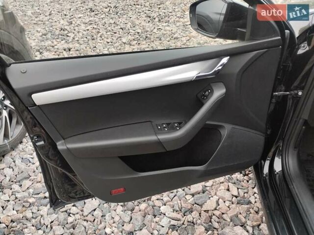 Чорний Шкода Октавія, об'ємом двигуна 1.6 л та пробігом 220 тис. км за 11850 $, фото 6 на Automoto.ua