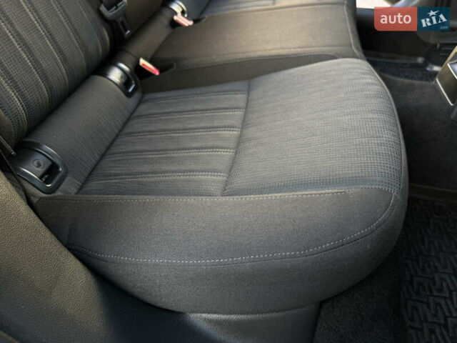 Чорний Шкода Октавія, об'ємом двигуна 2 л та пробігом 218 тис. км за 15299 $, фото 152 на Automoto.ua