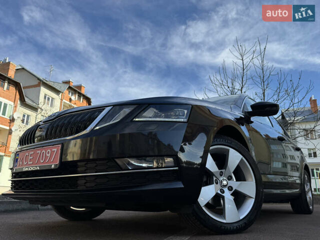 Чорний Шкода Октавія, об'ємом двигуна 2 л та пробігом 218 тис. км за 15299 $, фото 8 на Automoto.ua